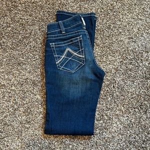 NWOT 27L Ariat Jeans